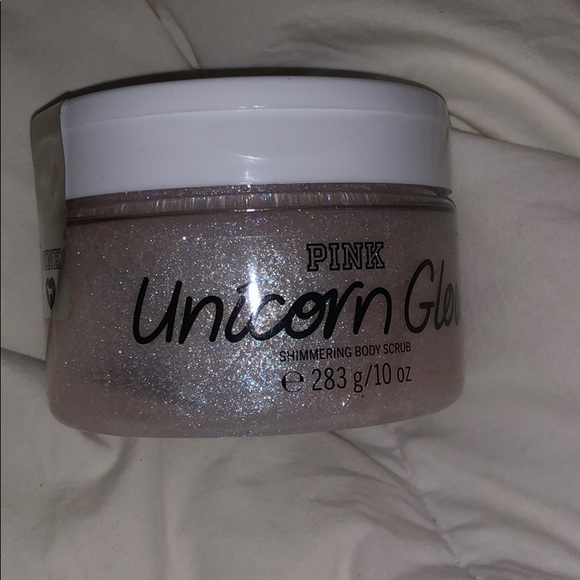 PINK unicorn glow scrub 🦄